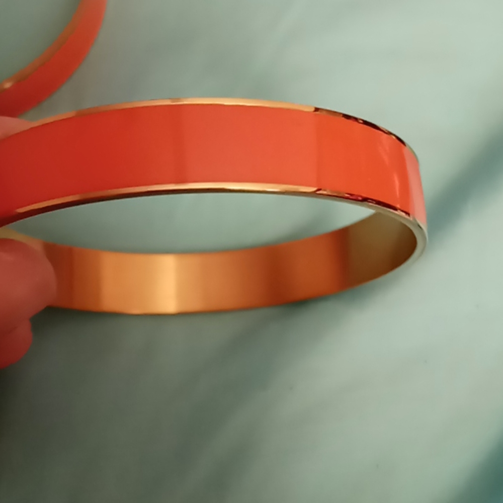 Orange bracelets - Picture 3 of 4
